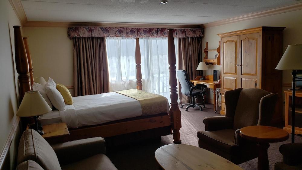 Ramada By Wyndham Pinewood Park Resort North Bay Dış mekan fotoğraf
