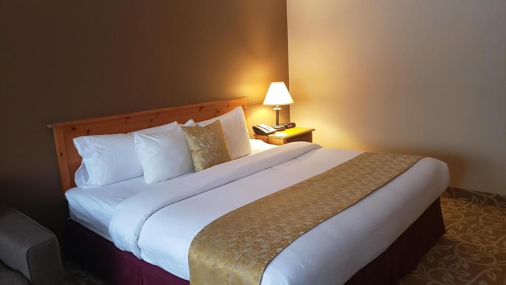 Ramada By Wyndham Pinewood Park Resort North Bay Dış mekan fotoğraf